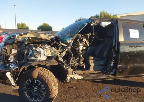 2024 Chevrolet Silverado 1500 4Wd Short Bed Zr2 z USA, uszkodzony, nr VIN 3GCUDHEL2RG364436